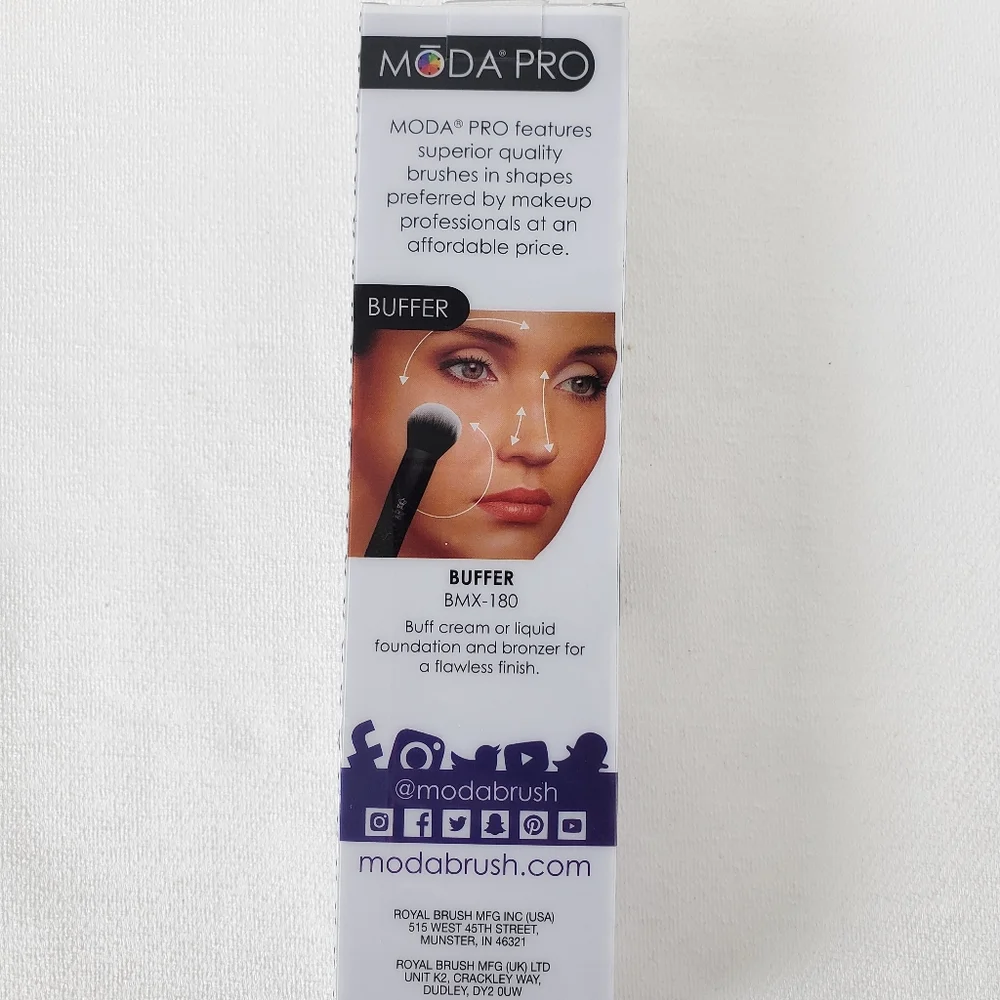 6/$20 MODA Pro Buffer Makeup Brush